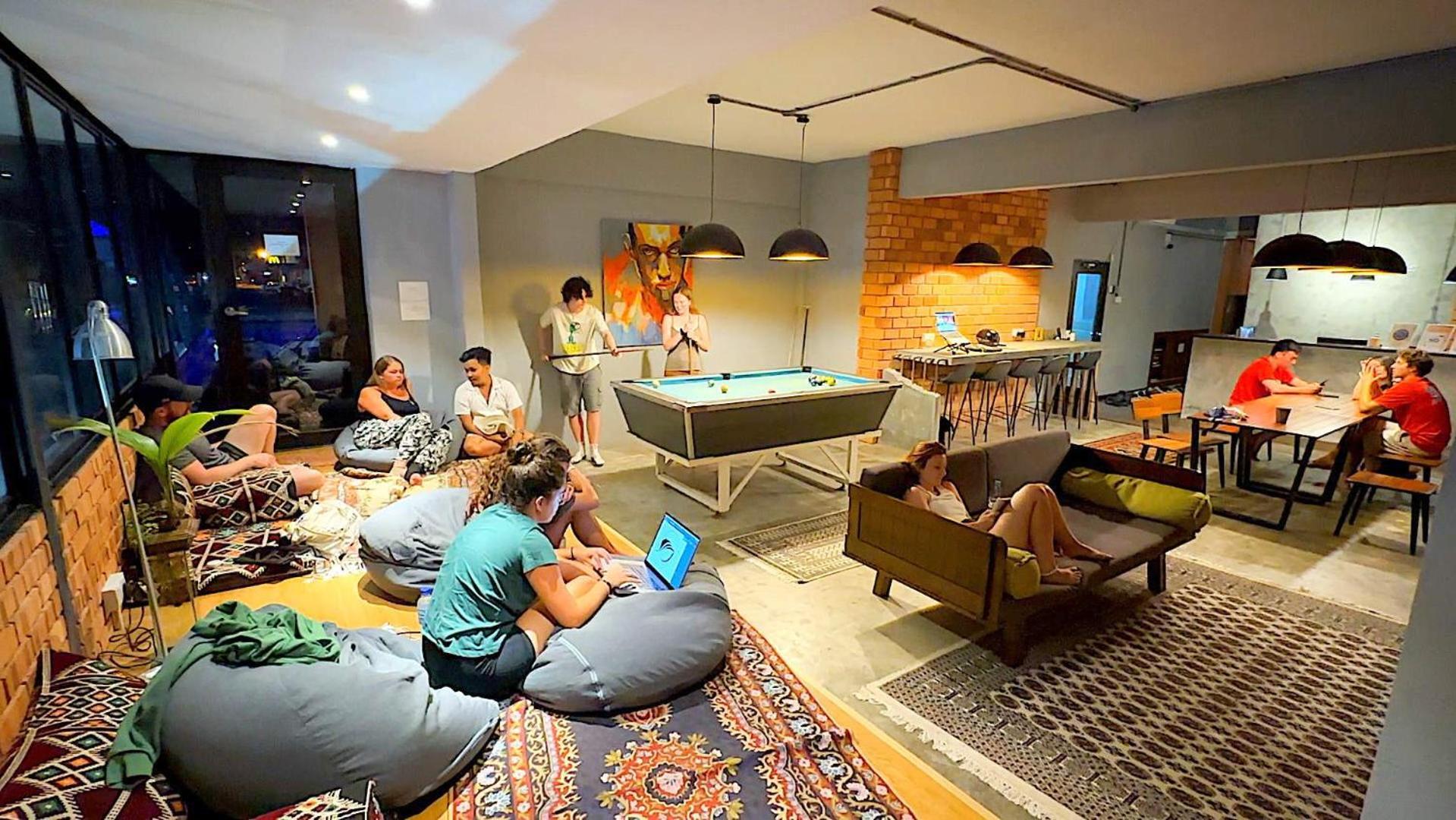 Arch Dormitorio Cenang Pantai Cenang  Exterior photo